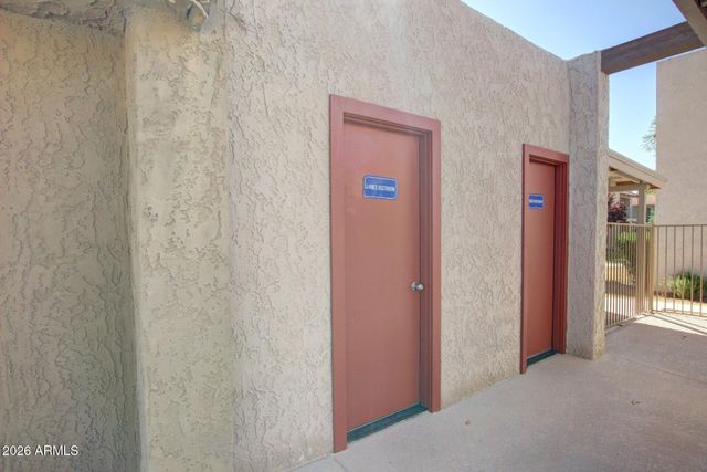 5525 E THOMAS Road M16, Phoenix, AZ 85018