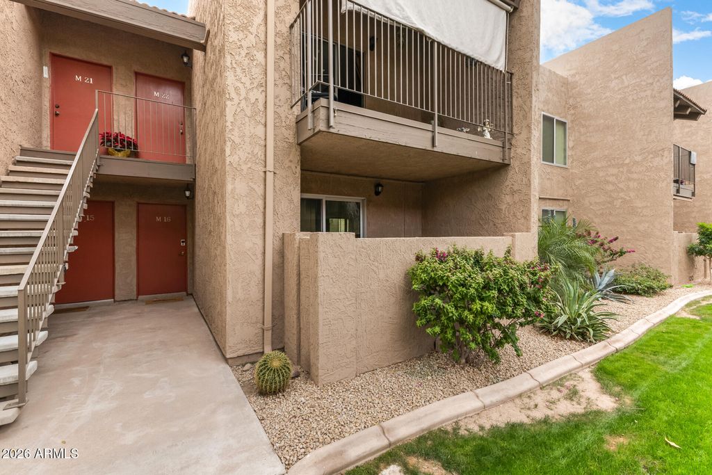 5525 E THOMAS Road M16, Phoenix, AZ 85018