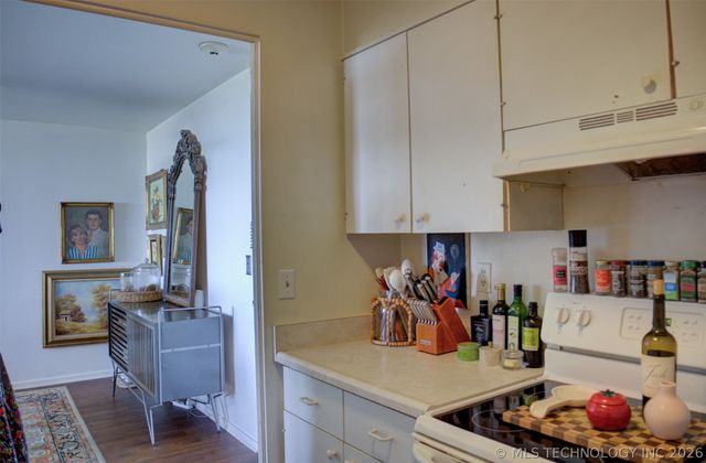1502 S Boulder Avenue 15H, Tulsa, OK 74119