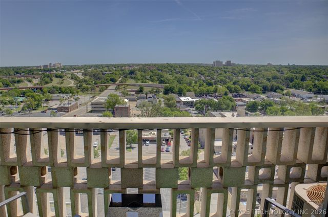 1502 S Boulder Avenue 15H, Tulsa, OK 74119
