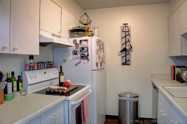 1502 S Boulder Avenue 15H, Tulsa, OK 74119