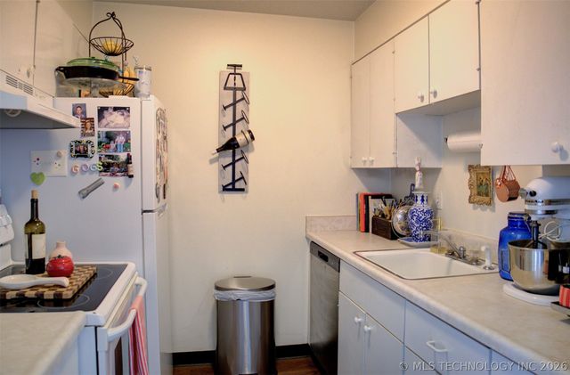 1502 S Boulder Avenue 15H, Tulsa, OK 74119