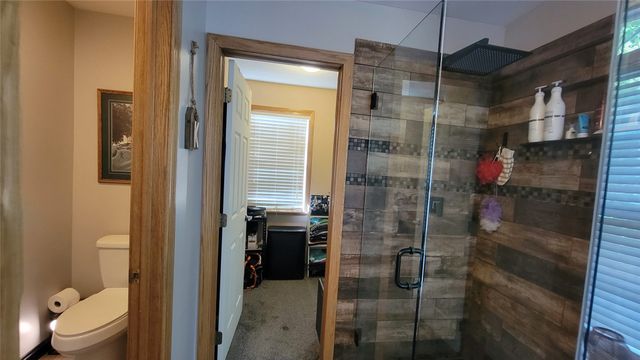 5818 FOREST CROSSING Drive, Erie, PA 16506