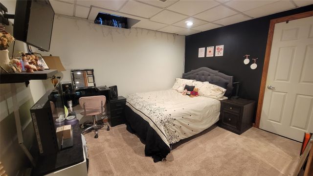 5818 FOREST CROSSING Drive, Erie, PA 16506