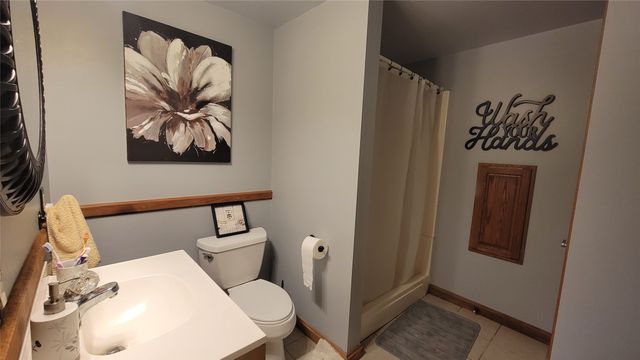 5818 FOREST CROSSING Drive, Erie, PA 16506