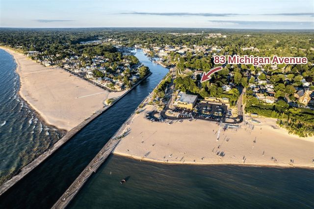 83 Michigan Avenue, South Haven, MI 49090