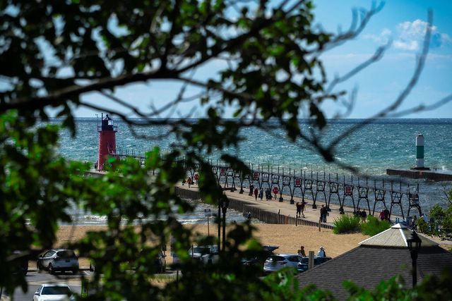 83 Michigan Avenue, South Haven, MI 49090