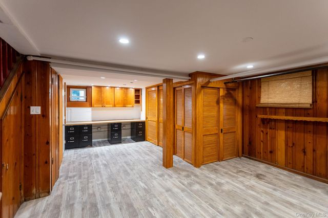 80-17 211th Street, Hollis Hills, NY 11427