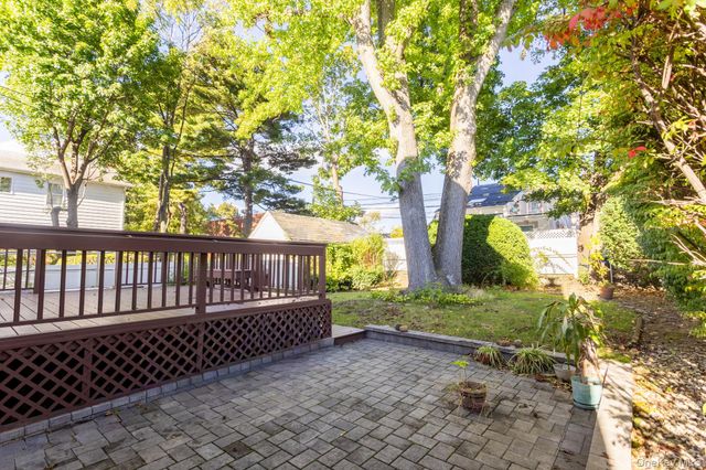 80-17 211th Street, Hollis Hills, NY 11427