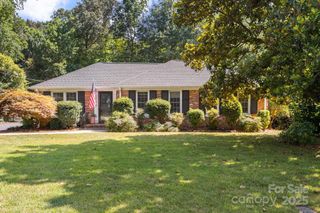 2816 Spring Valley Road, Charlotte, NC 28210