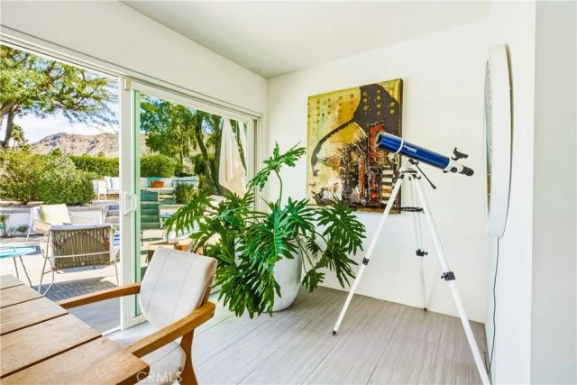 2736 S CAMINO REAL, Palm Springs, CA 92264