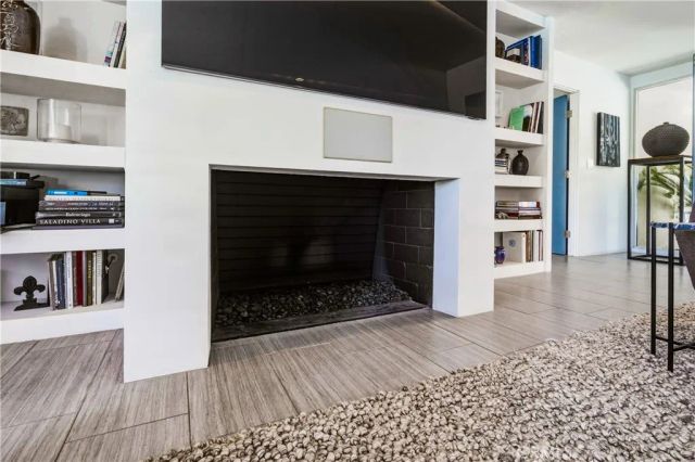 2736 S CAMINO REAL, Palm Springs, CA 92264