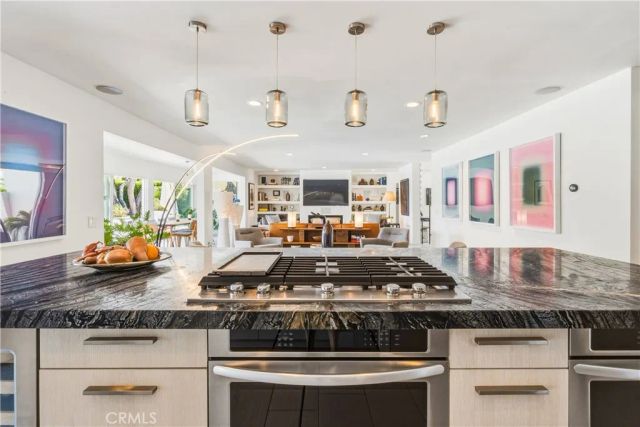 2736 S CAMINO REAL, Palm Springs, CA 92264