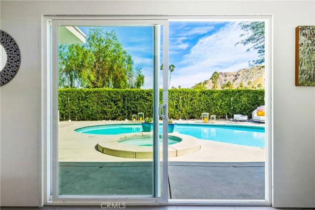 2736 S CAMINO REAL, Palm Springs, CA 92264