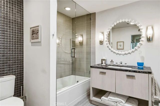 2736 S CAMINO REAL, Palm Springs, CA 92264