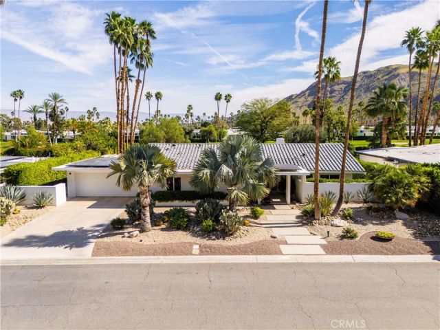 2736 S CAMINO REAL, Palm Springs, CA 92264