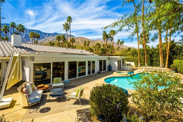 2736 S CAMINO REAL, Palm Springs, CA 92264