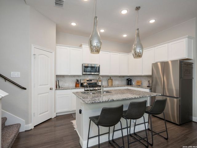 17339 Moscato, San Antonio, TX 78247