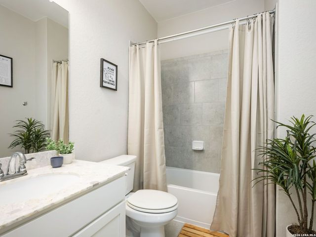 17339 Moscato, San Antonio, TX 78247