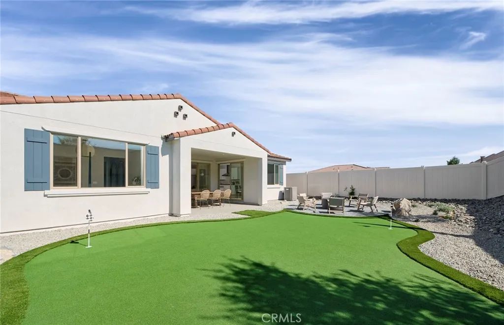 25214 Banded Hills Drive, Menifee, CA 92585