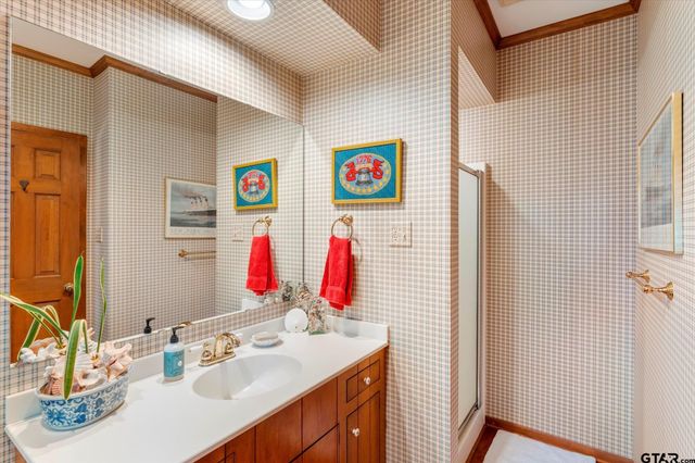 1103 S Williams Ave, Mt Pleasant, TX 75455