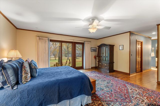 1103 S Williams Ave, Mt Pleasant, TX 75455