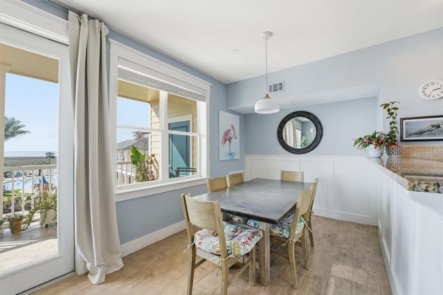 27010 Estuary Drive 102, Galveston, TX 77554