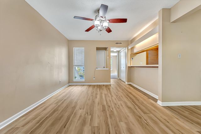 31 SE Park Circle, 3, Fort Walton Beach, FL 32548