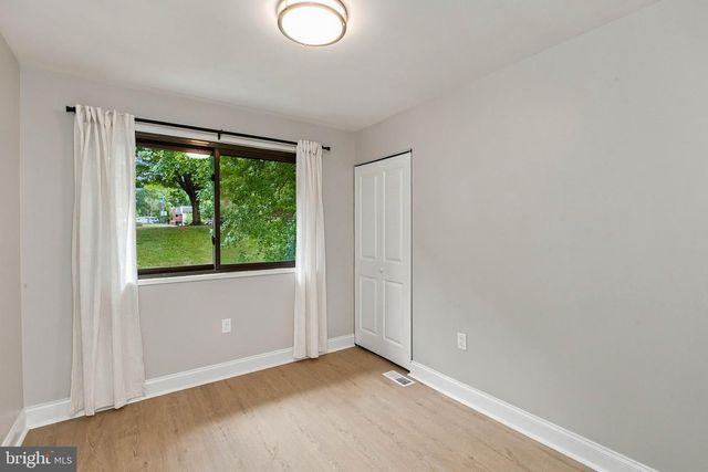 18646 MUSTARD SEED CT, Germantown, MD 20874