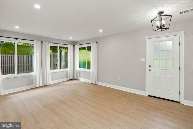 18646 MUSTARD SEED CT, Germantown, MD 20874