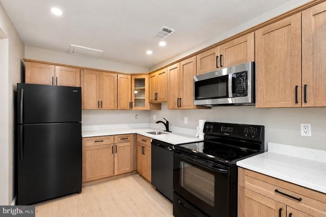 18646 MUSTARD SEED CT, Germantown, MD 20874