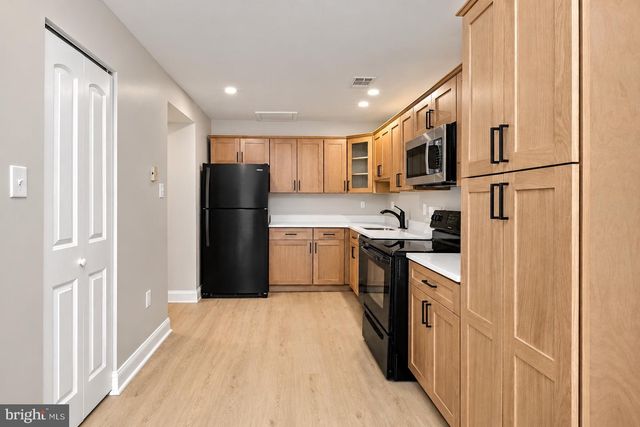 18646 MUSTARD SEED CT, Germantown, MD 20874