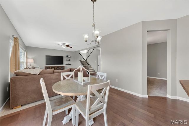 302 Pecan Bluffs Drive, Wentzville, MO 63385