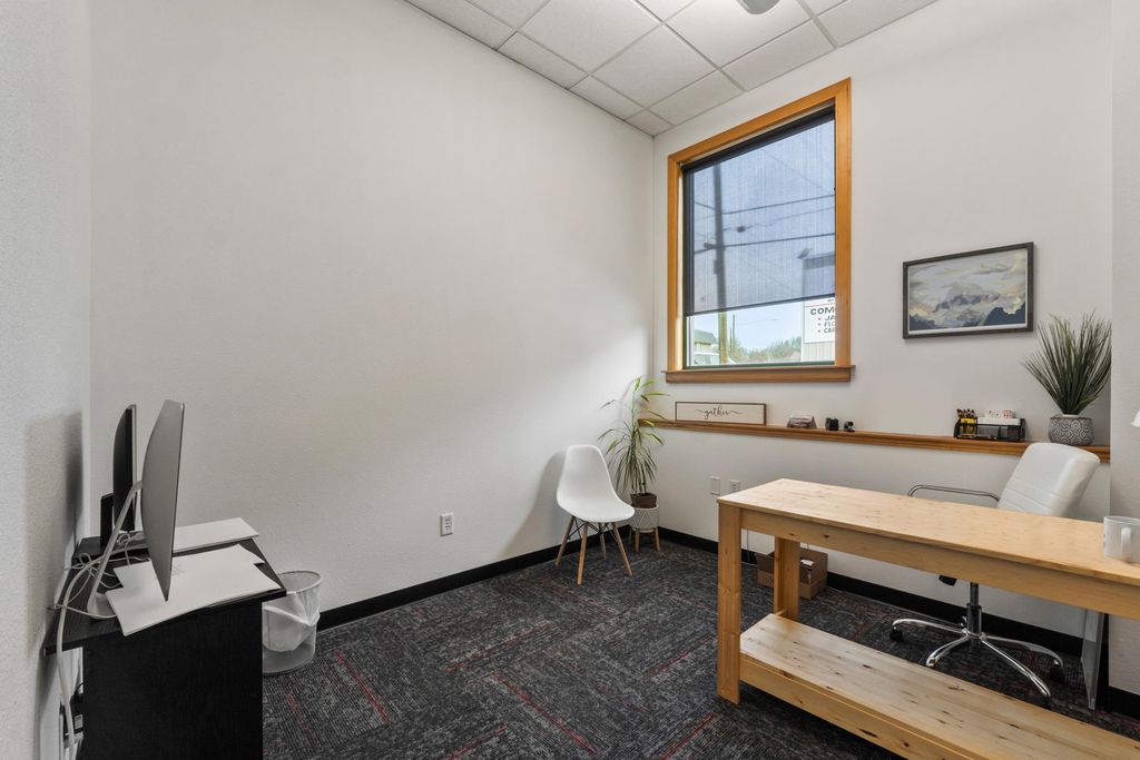 401 1/2 S Main St, Colville, WA 99114 photo 11