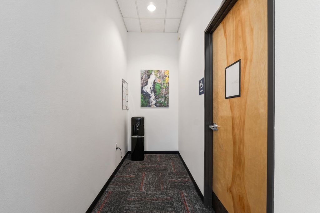 401 1/2 S Main St, Colville, WA 99114 photo 14