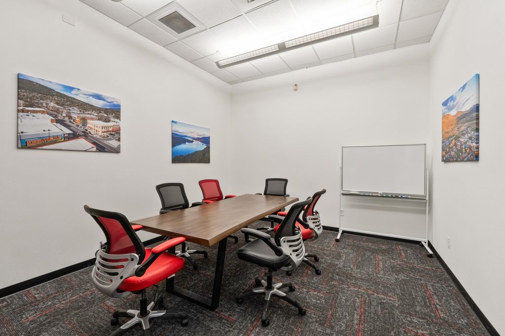 401 1/2 S Main St, Colville, WA 99114 photo 6