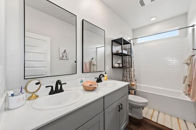 28252 Farm Creek Way, Valley Center, CA 92082