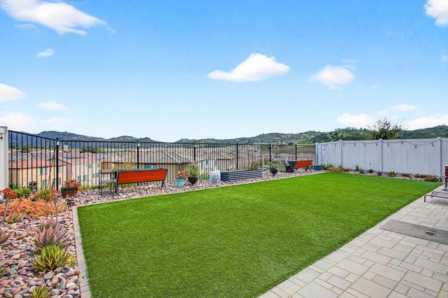 28252 Farm Creek Way, Valley Center, CA 92082