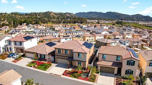 28252 Farm Creek Way, Valley Center, CA 92082