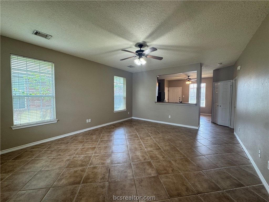 124 Sterling, College Station, TX 77840 — photo 4