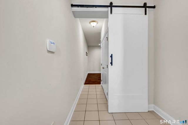 10 Putnam Lane 10, Danbury, CT 06810