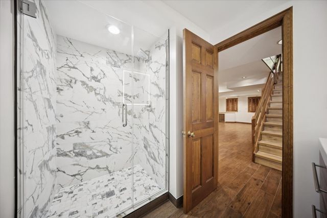 567 Cress Creek Lane, Crystal Lake, IL 60014