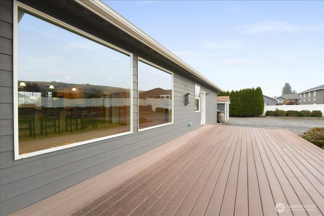 154 Springhill Drive, East Wenatchee, WA 98802