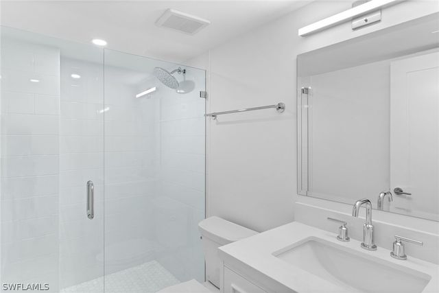 1300 Gulf Shore BLVD N 102, Naples, FL 34102