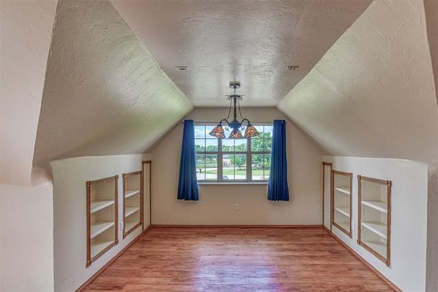 3853 Deer Brook Trail, Piedmont, OK 73078