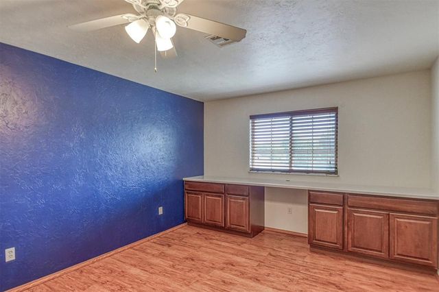 3853 Deer Brook Trail, Piedmont, OK 73078
