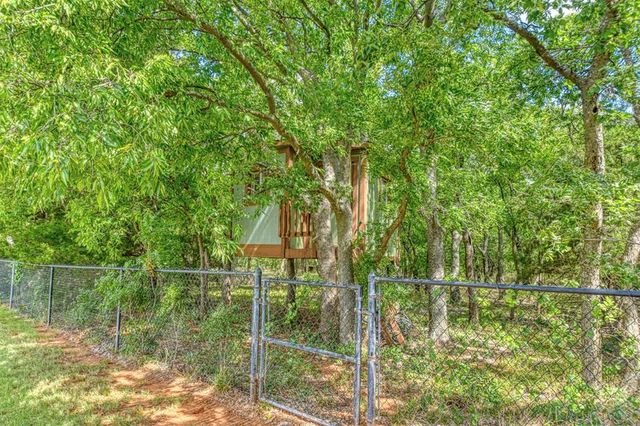 3853 Deer Brook Trail, Piedmont, OK 73078