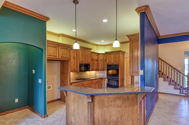 3853 Deer Brook Trail, Piedmont, OK 73078