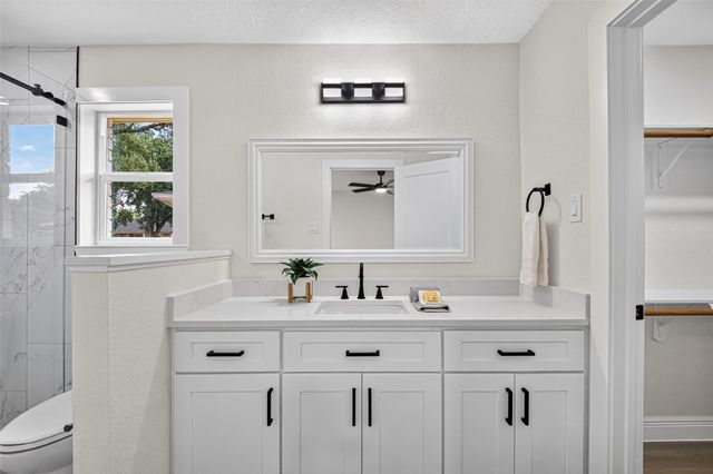 903 Chetwood Circle, League City, TX 77573