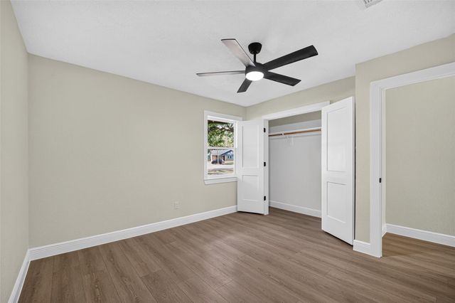 903 Chetwood Circle, League City, TX 77573